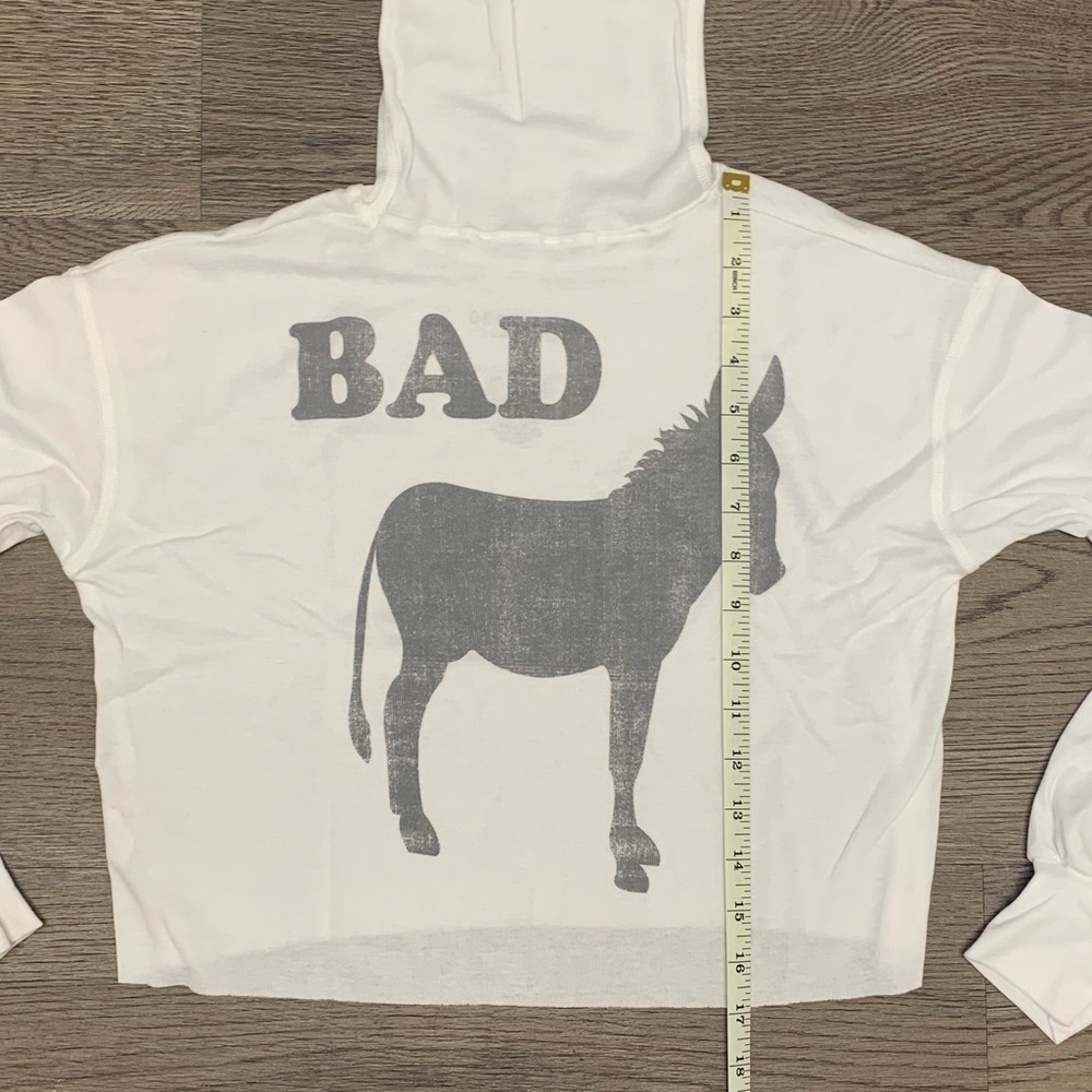 Recycled Karma Bad Donkey Cropped Turtle Neck Tee - Size S - White - NWOT - Picture 5 of 6